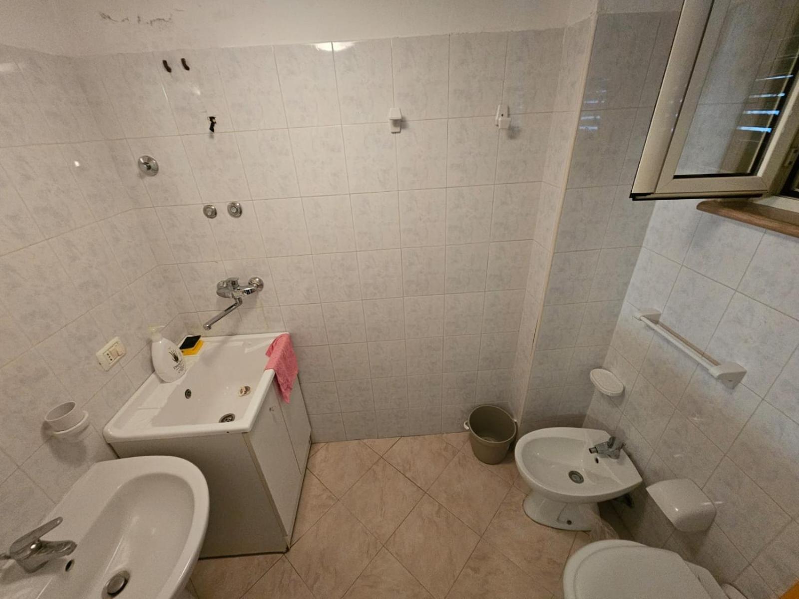 דירות פסקיצ'י Casa Luisa מראה חיצוני תמונה
