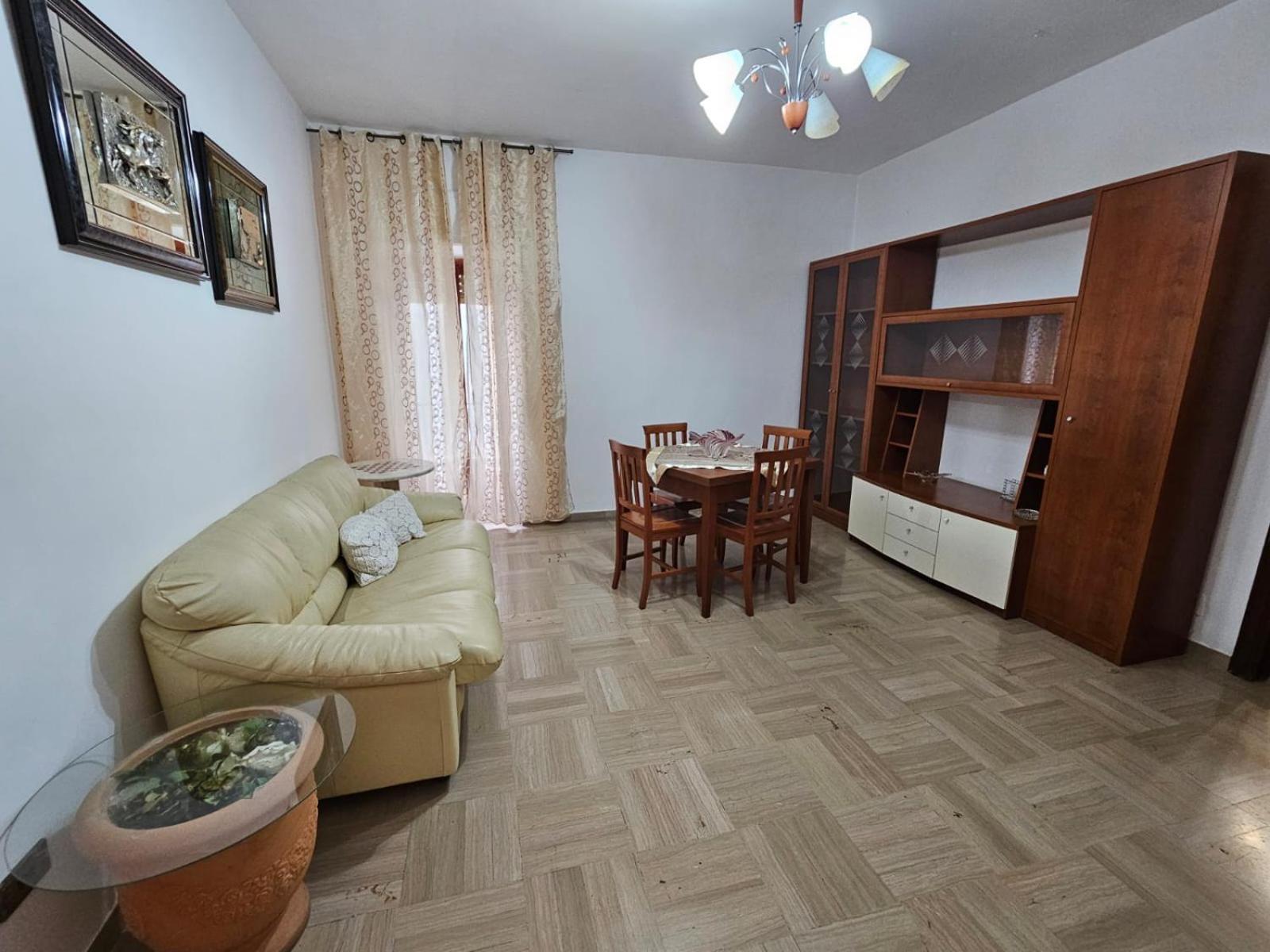 דירות פסקיצ'י Casa Luisa מראה חיצוני תמונה
