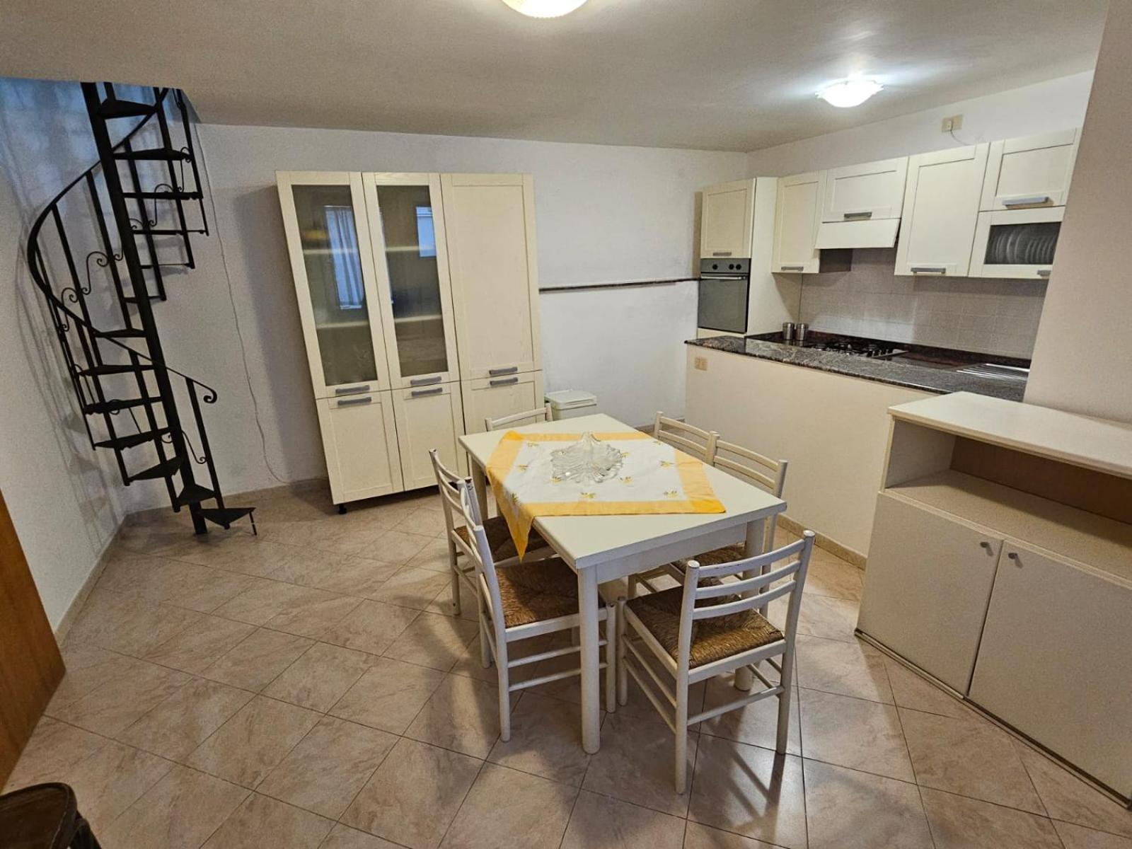 דירות פסקיצ'י Casa Luisa מראה חיצוני תמונה