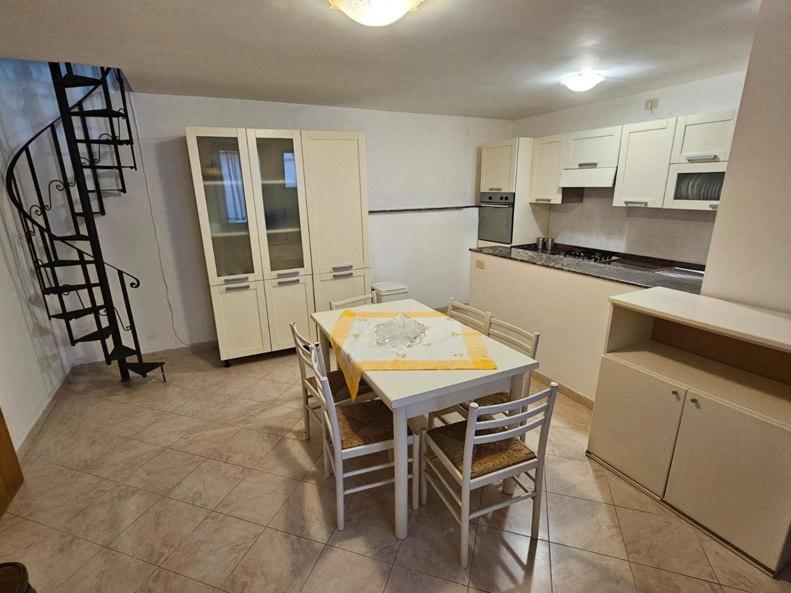 דירות פסקיצ'י Casa Luisa מראה חיצוני תמונה